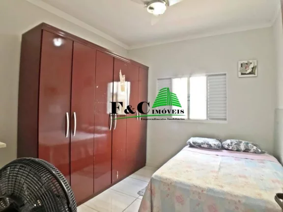 Imagem Casa para Venda em Paulínia, João Aranha, 3 dormitórios, 1 suíte, 2 banheiros, 2 vagas