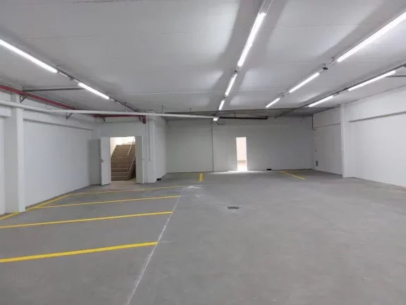 Imagem Salão comercial para alugar no Centro, Atibaia - SP