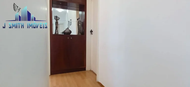 Imagem CASA ISOLADA, COND. VILA NOVA, 3 SUÍTES, 4 VAGAS, PISCINA, LAZER DE CLUBE.