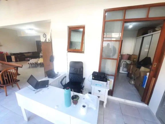Imagem Casa à Venda, 235 m2, 4 Dormitórios(1S), Santa Mônica, Florianópolis/SC