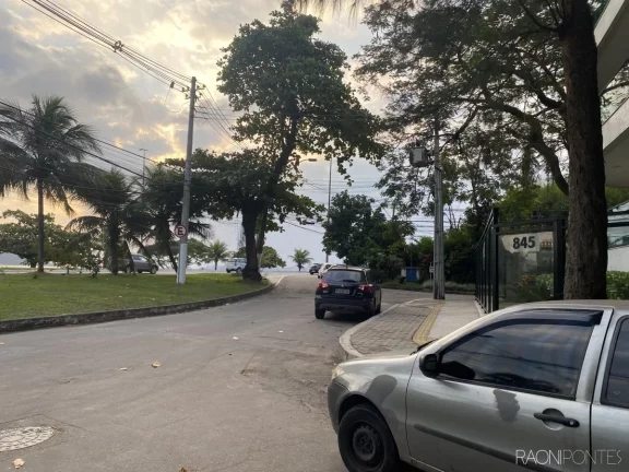Imagem Casa de Condomínio com 6 Quartos à Venda, 460 m² em Charitas - Niterói