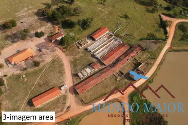 Imagem Sítio a 2km da Rodovia em Itu Ideal para Moradia ou Atividades Comerciais