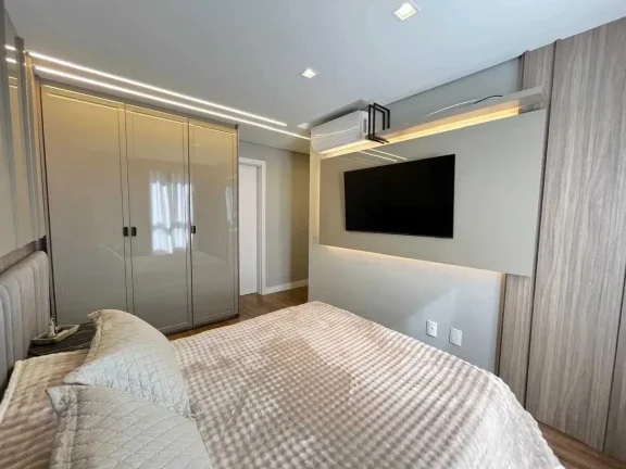 Imagem Apartamento mobiliado com 3 dormitórios sendo 1 suíte e 2 vagas de garagem em Balneário Camboriú