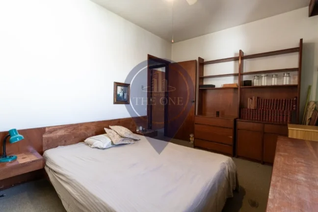 Imagem Casa à venda em São Paulo - Jardim Novo Mundo: 5 quartos, 1 suíte, 2 salas, 5 banheiros, 2 vagas, 300m².