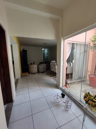 Imagem Casa à venda no bairro Vila dos Comerciários II - Lorena/SP