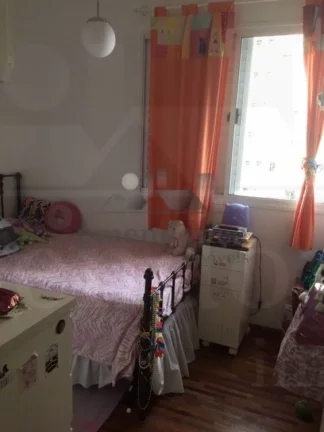 Imagem Apartamento à venda na Pompéia com 3 quartos sendo 1 suíte e 2 vagas, 75m²