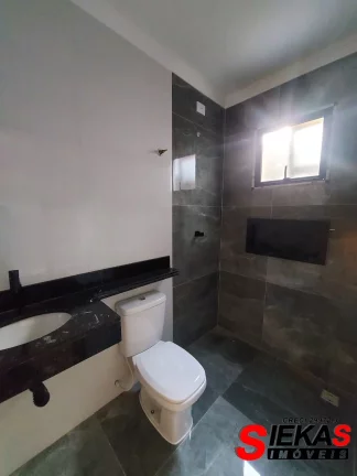 Imagem Imperdível! Casa à venda em São Paulo-SP, Vila São Geraldo: 3 quartos, 1 suíte, 2 salas, 3 banheiros, 2 vagas de garagem, 130m².