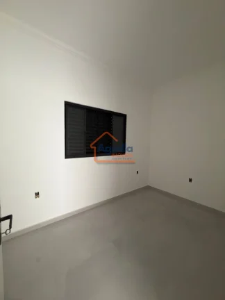 Imagem Casa à venda no bairro Jardim Santa Cruz - Mogi Guaçu/SP