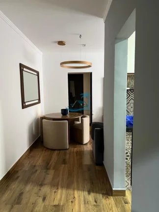 Imagem Apartamento com 78m² todo reformado a venda na Barra da Lagoa em Ubatuba, 2 dormitórios, 2 banheiros, 1 vaga.