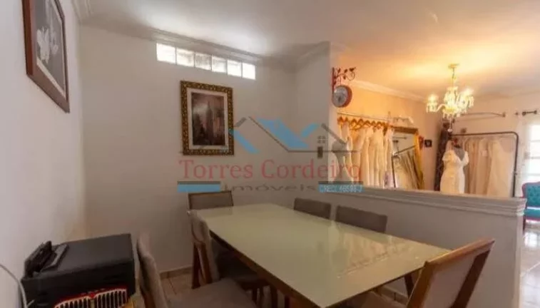 Imagem Sobrado com 4 dorm. (1 suíte) + 2 vagas - Jd. Bonfiglioli
