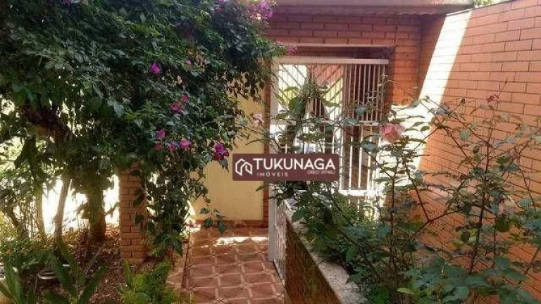 Imagem SOBRADO ALTO PADRÃO - 4 DORMS, 8 VAGAS - JD. GUAPIRA - SP