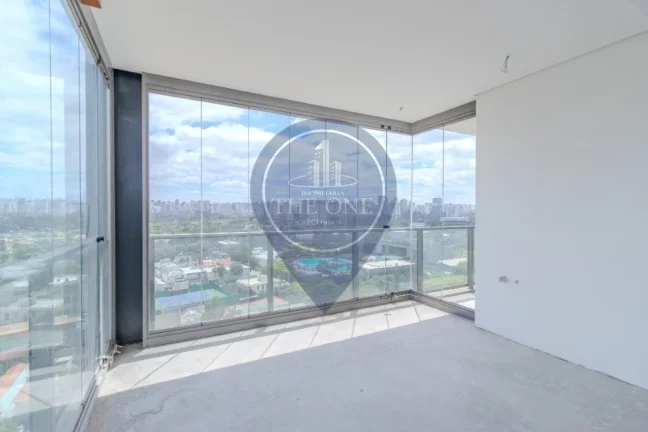 Imagem Cobertura de Luxo em Moema, São Paulo-SP: 3 Quartos, 3 Suítes, 2 Salas, 4 Banheiros, 6 Vagas de Garagem, 398m² de Área.