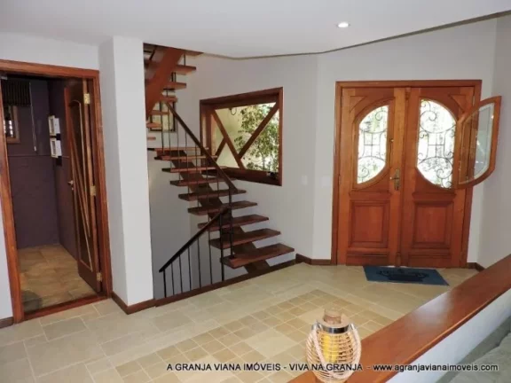 Imagem Casa à venda, 443 m² por R$ 2.100.000,00 - Granja Viana - Jandira/SP