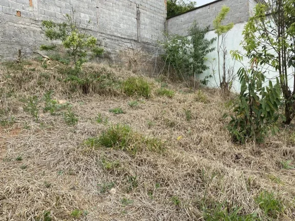 Imagem Lote 200 m2 de Esquina à Venda com escritura no Bairro Nova Cidade – Barbacena