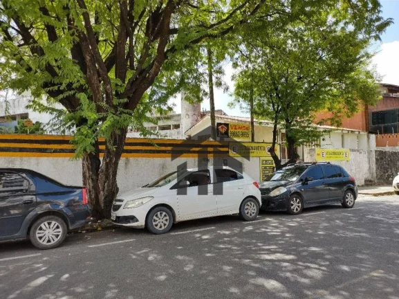 Imagem Casa de 889m² à venda, com Estacionamento, localizado na Ilha do Leite, Recife - Pernambuco.