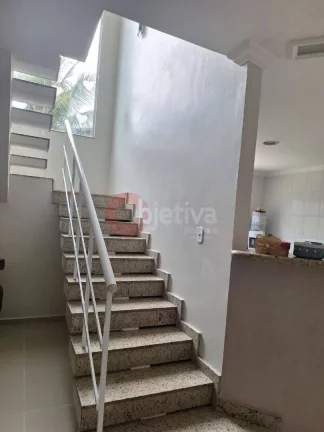 Imagem Casa com 5 dormitórios à venda, 176 m² - Miguel Couto - Cabo Frio/RJ