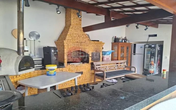 Imagem Linda casa alto padrão, 4 dormitórios, Jardim Excelsior - Cabo Frio.