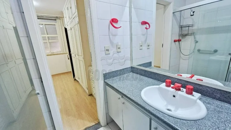 Imagem Copacabana - Residencial › Apartamento com 4 quarto(s) a Venda