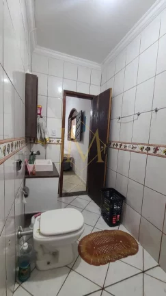 Imagem Casa com excelente lote no bairro Petrópolis
