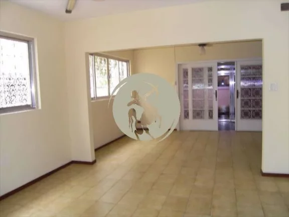Imagem SOBRADO REFORMADO PARA RESIDENCIA OU COMERCIAL, EDICULA, NOS FUNDOS