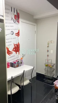 Imagem Apartamento com 96m2 de área privativa, 4 dormitórios ( 1 suíte) e 2 vagas na garagem. Living amp...