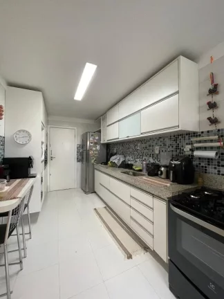 Imagem Apartamento alto padrão 4dorm. 2 vagas, 173m2