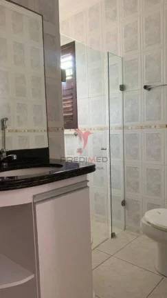 Imagem Casa em condomínio fechado em Ponta Negra, Natal. 3 Quartos,2 Suítes, varanda com jardim