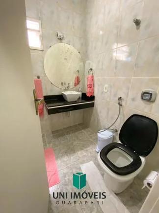 Imagem Excelente casa linear à venda na Praia do Morro em Guarapari - a poucos metros da praia, Confira!