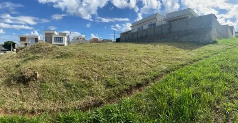 Imagem COM 450 m² ESTE EXCELENTE TERRENO PARA VENDA NO RESIDENCIAL TERRAS DE JUNDIAÍ, JUNDIAÍ SP