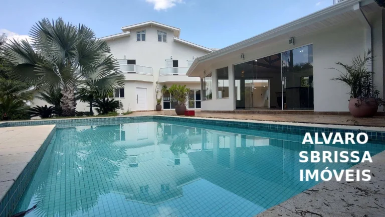 Imagem Casa com piscina, área gourmet e grande quintal. Estuda permuta com imóvel comercial. 395 m². Condomínio Zuleika Jabour Salto/SP