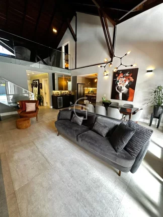 Imagem Chegando por aqui uma das casas mais lindas que já vi
