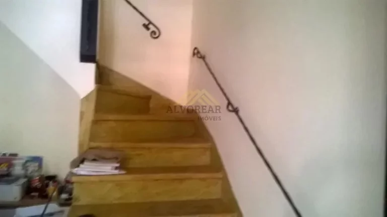 Imagem OPORTUNIDADE IMPERDIVEL, Sobrado à Venda com 03 Dormitórios