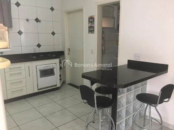 Imagem Em uma localização privilegiada, no Condomínio Vivenda das Cerejeiras em Valinhos, esta casa ofer...
