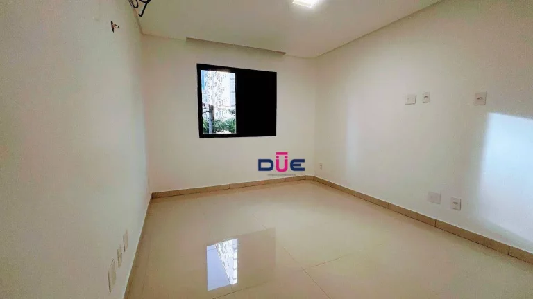 Imagem Apartamento com 3 dormitórios à venda, 130 m² por R$ 1.000.000,00 - Pompéia - Santos/SP