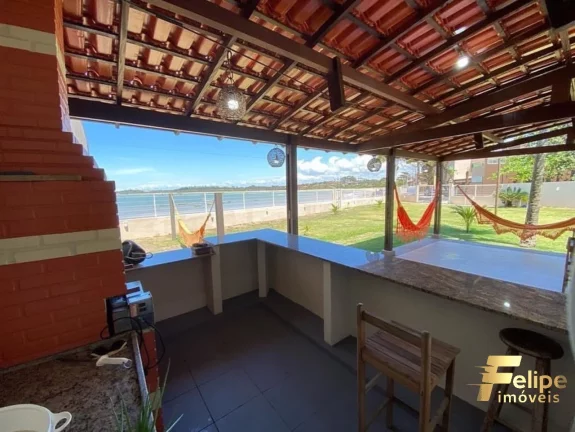 Imagem MARAVILHOSA CASA COM PÉ NA AREIA EM ANCHIETA / ES