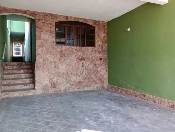 Imagem Sobrado com 3 dormitórios à venda, 321 m² por R$ 854.000,00 - Vila Perracini - Poá/SP