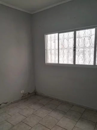 Imagem VENDO CASA COM DOIS QUARTOS E EDÍCULA NO BAIRRO JD. SANTA CRUZ!