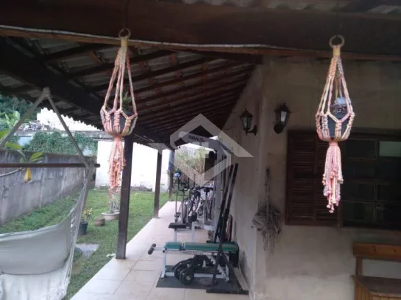 Imagem Casa de 5 Quartos (1 Suíte) em Terreno com 1570 M², Rgi. Ilha De Guaratiba