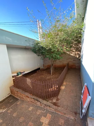 Imagem Belíssima Casa a venda no Bairro Colina Verde - Tatuí/SP.