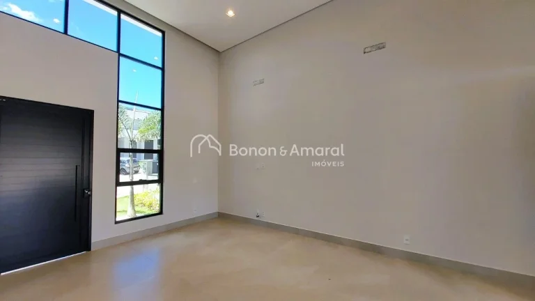 Imagem Descubra o equilíbrio perfeito entre conforto, sofisticação e praticidade nesta charmosa casa té...