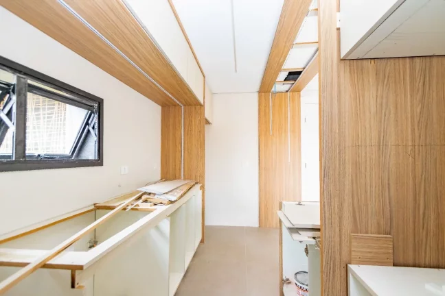 Imagem Apartamento com 2 Quartos, 1 Suíte, 100% Mobiliado, Novo à venda por R$ 1.149.900 - Alto da XV - Curitiba/PR