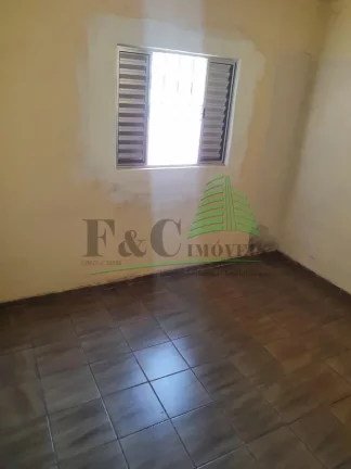 Imagem Casa para Venda em Limeira, Parque Hippolyto, 3 dormitórios, 2 banheiros, 4 vagas