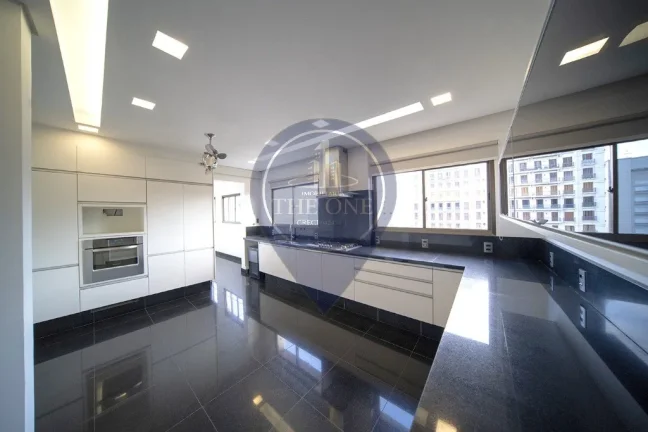 Imagem Imperdível: Apartamento de Luxo com 3 Suítes no Jardim Paulista, São Paulo-SP - 255m², 4 Vagas de Garagem!