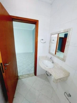 Imagem Sobrado com 3 dormitórios, 200 m² - venda por R$ 1.060.000,00 ou aluguel por R$ 4.625,00/mês - Vila Curuçá - Santo André/SP