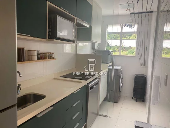 Imagem Apartamento à venda, 54 m² por R$ 290.000,00 - Barra do Imbuí - Teresópolis/RJ