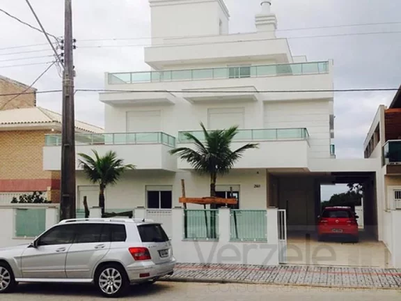 Imagem Casa / Sobrado para Venda em Bombinhas / SC no bairro Mariscal