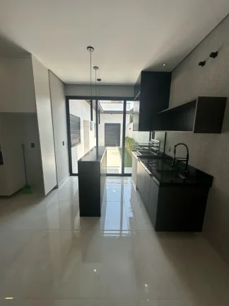 Imagem Imperdível: Casa à venda em Sorocaba-SP, Jardim Villagio Milano, 3 quartos, 3 suítes, 4 banheiros, 4 vagas, 164m².