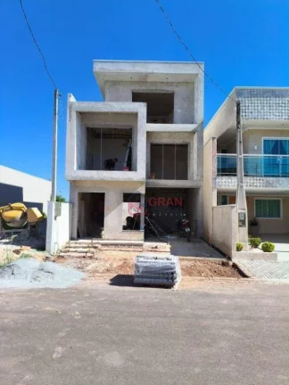 Imagem Triplex à venda em Araucária/PR