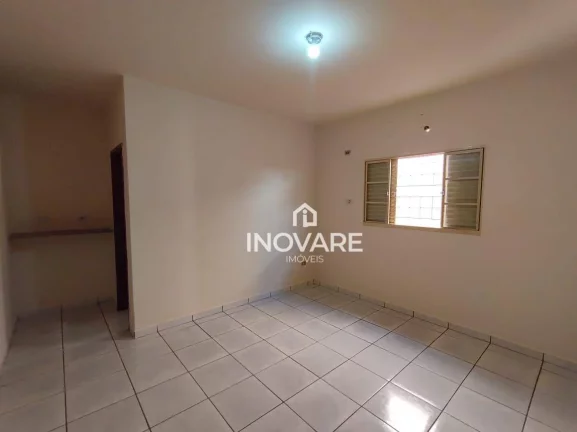 Imagem Casa com 3 dormitórios à venda, 230 m² por R$ 550.000,00 - Residencial Jardim Primavera - Itumbiara/GO