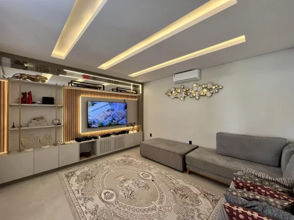 Imagem Casa Alto Padrão para Venda em Florianópolis / SC no bairro Ingleses do Rio Vermelho